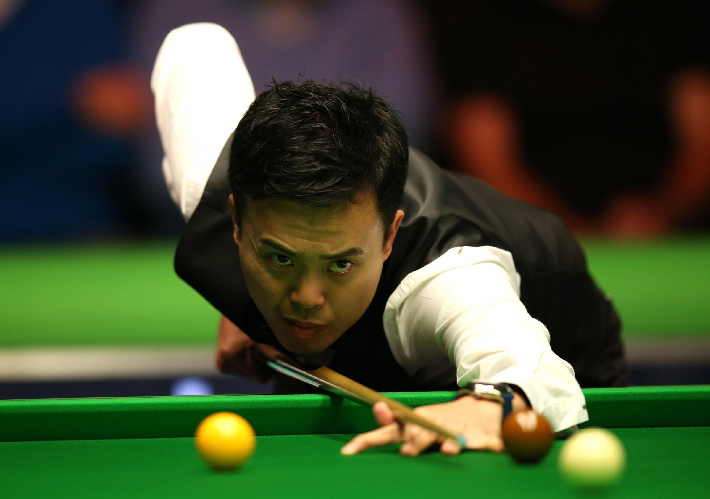 泰国羽毛球队血洗韩国羽毛球队,陶菲克三分雨点燃全场 泰国羽毛球队血洗韩国羽毛球队,陶菲克三分雨点燃全场