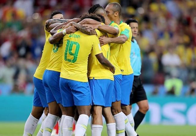 关于瑞典血洗巴西，加维关键制胜的信息