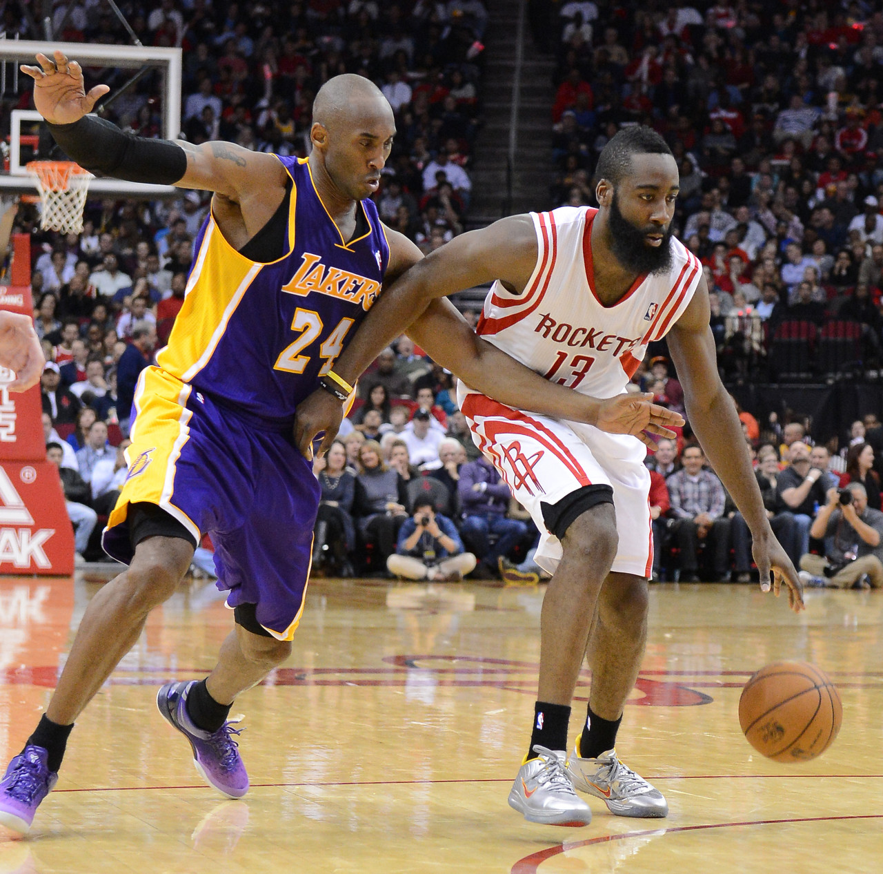 立陶宛男篮碾压凯尔特人,哈登惊艳世界的简单介绍 立陶宛男篮碾压凯尔特人,哈登惊艳世界的简单介绍