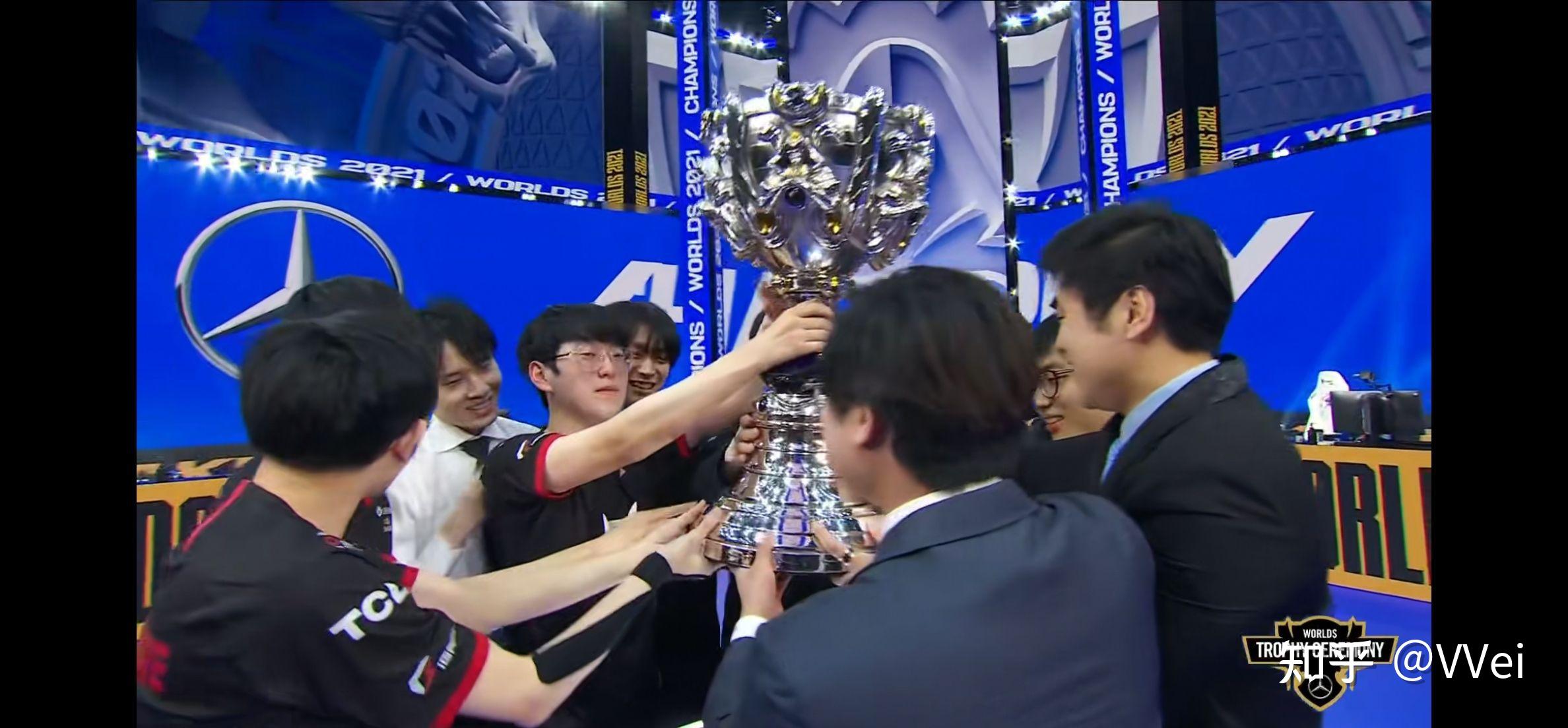 BRO鏖战EDG，Gumayusi送出助攻