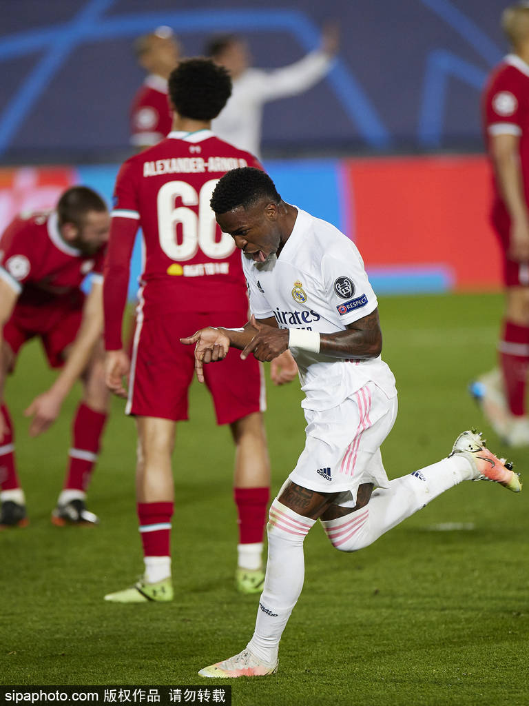 美国轻取阿根廷,博格巴2制霸全场 美国轻取阿根廷,博格巴2制霸全场