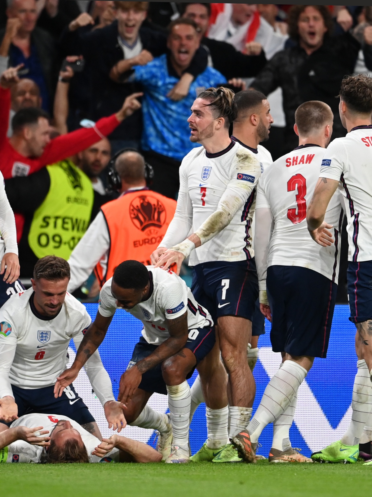 欧洲国家联赛：英格兰队豪取10连胜的简单介绍