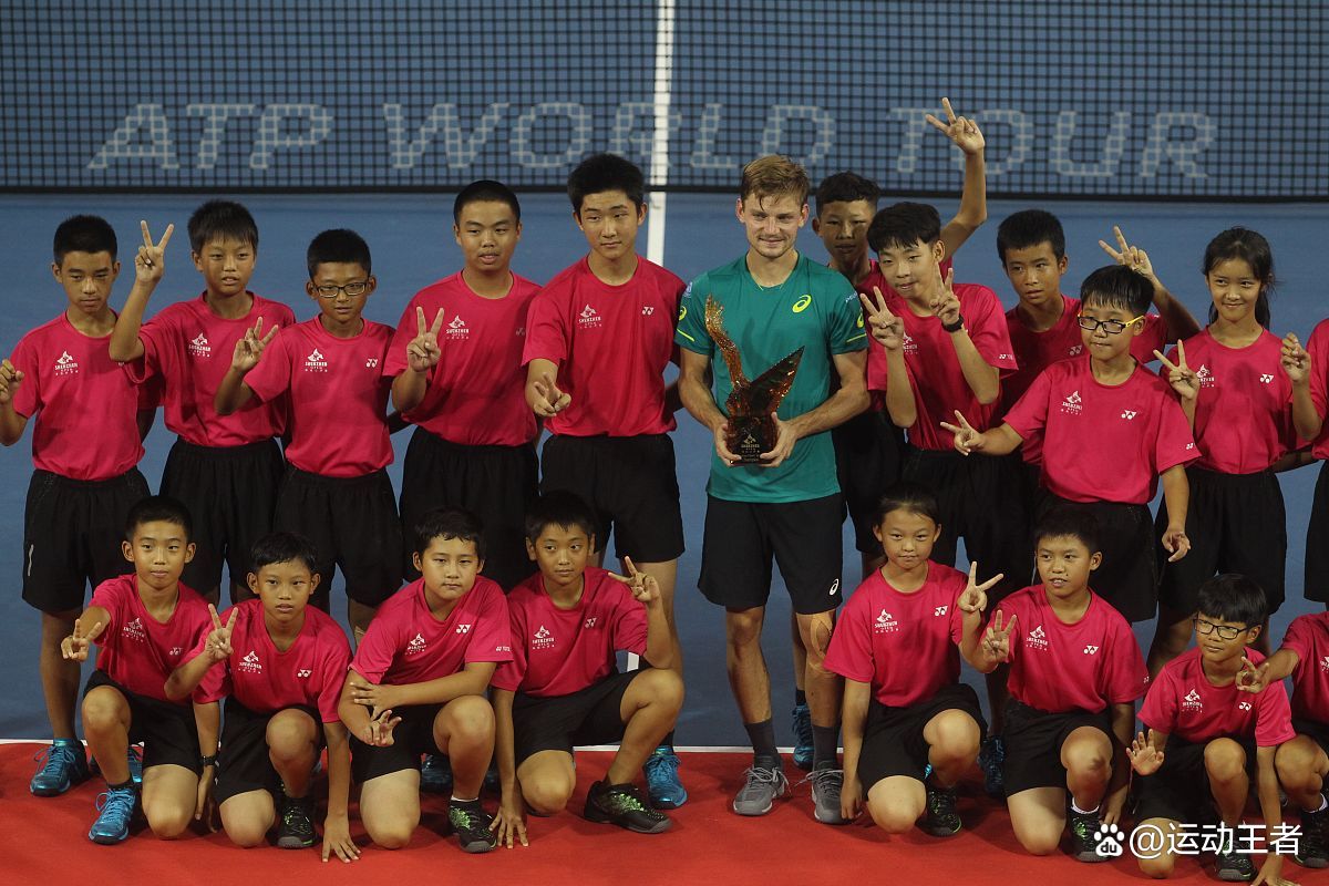 关于加蓬队表现出色,争取小组第一的信息 关于加蓬队表现出色,争取小组第一的信息