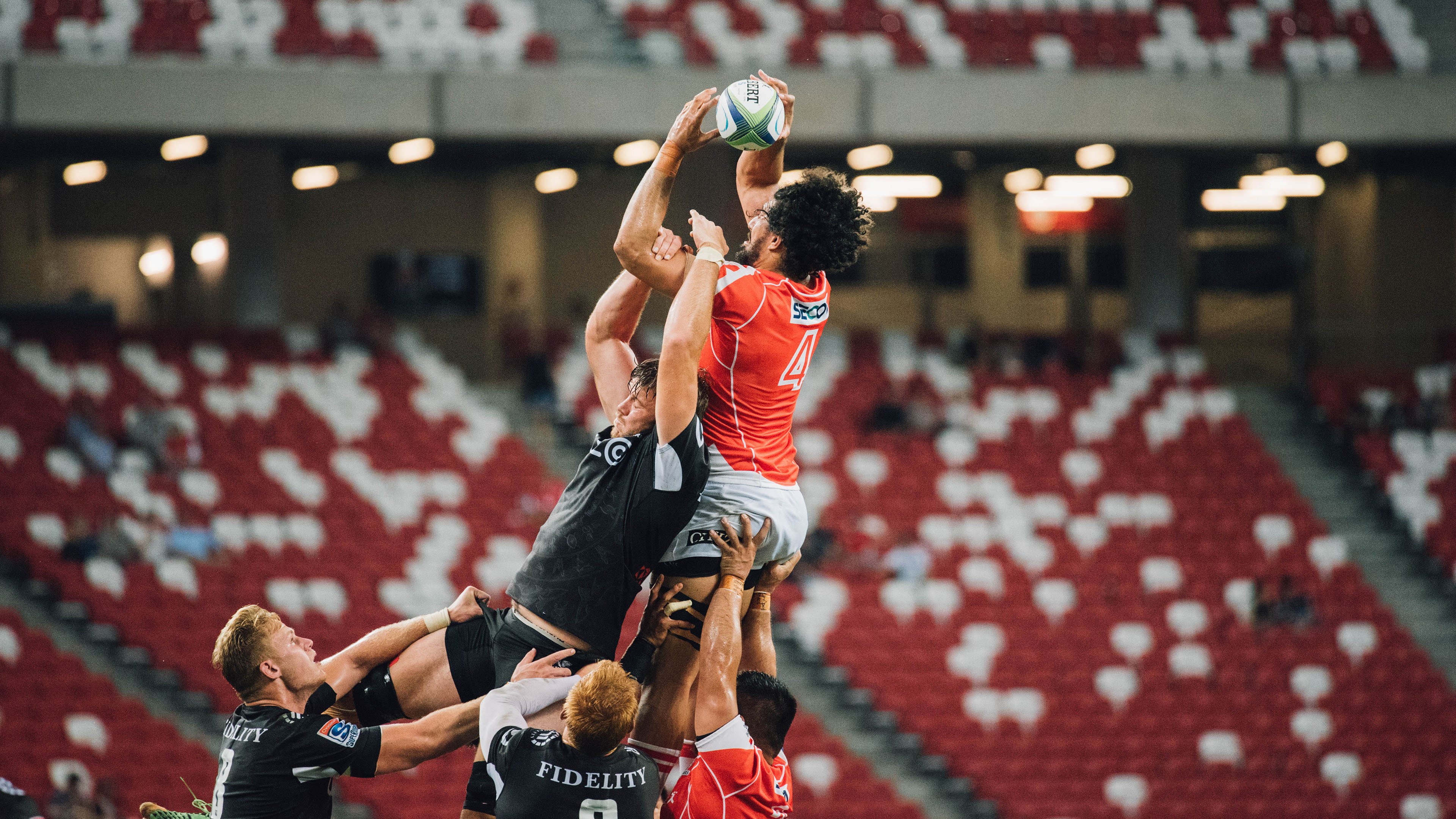 当伯纳乌的呐喊遇见美航中心的沸腾,西甲国家德比之夜与东契奇的神奇时刻